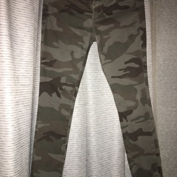 True Religion w - Picture 6 of 6